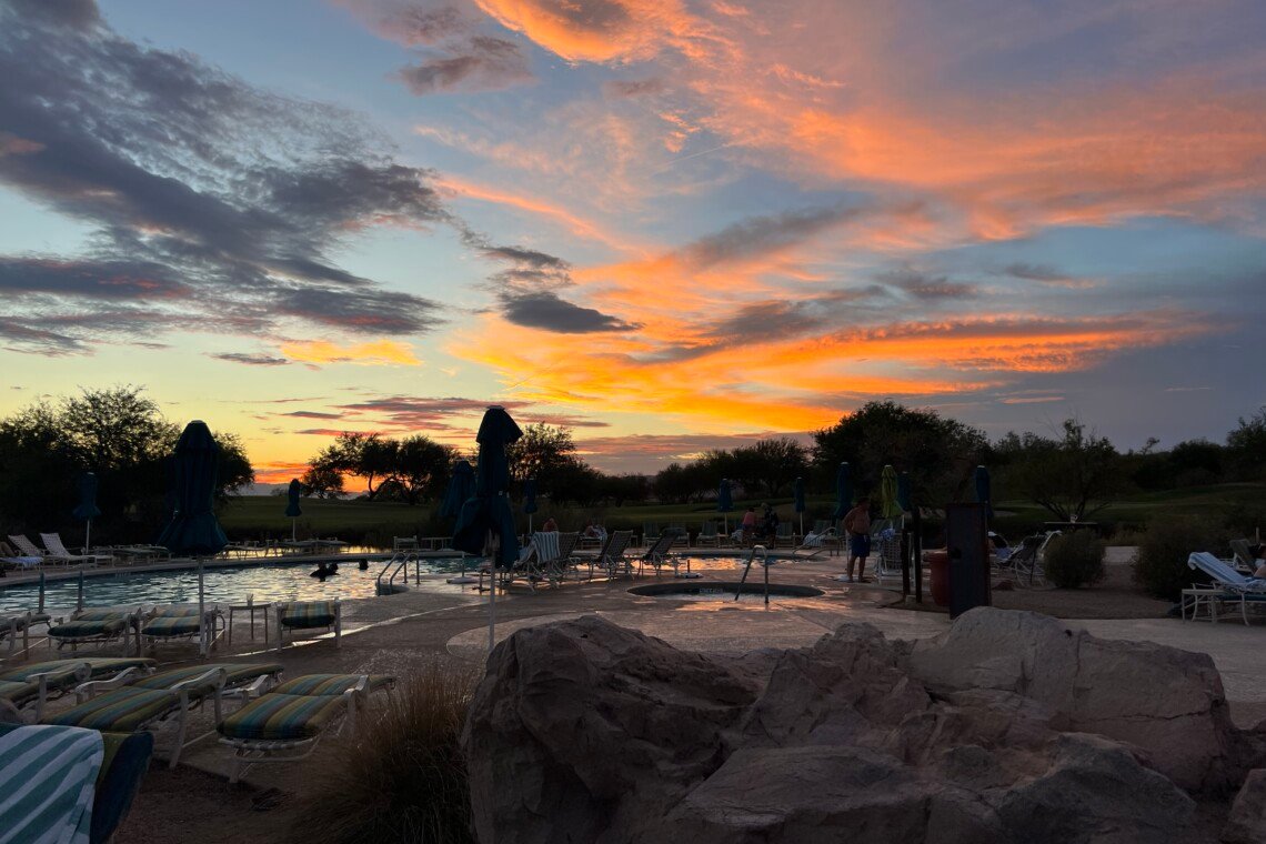 What to Pack for Phoenix, Arizona: A Seasonal Packing Guide